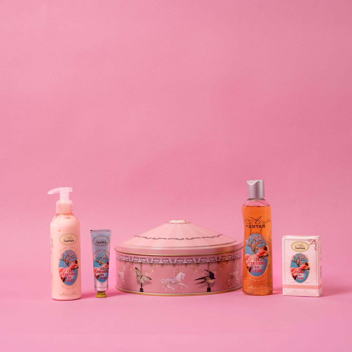 The Cherry Blossom French Bath Carrousel